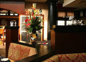 Bertram Inn And Conference Center Aurora 외부 사진