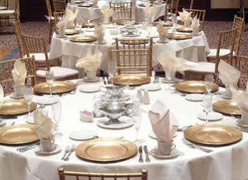 Bertram Inn And Conference Center Aurora 외부 사진