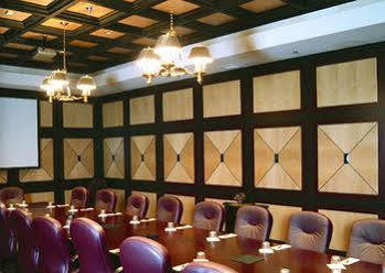 Bertram Inn And Conference Center Aurora 외부 사진